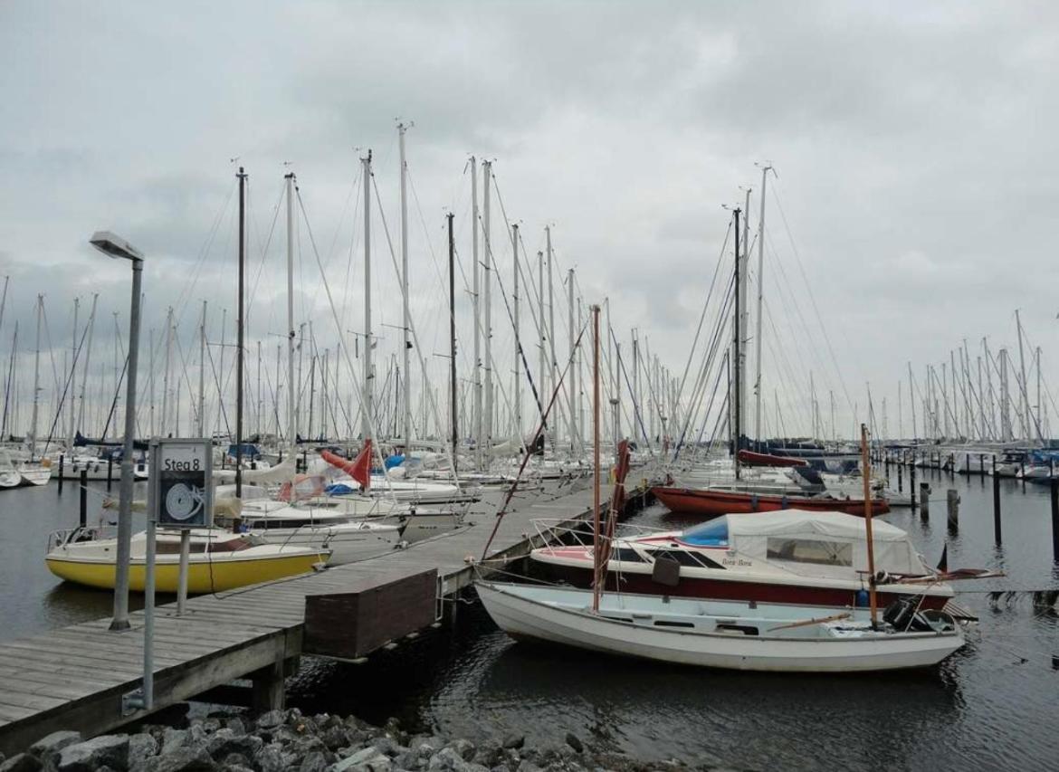 Oase An Der Ostsee Mit 2 Schlafzimmern Heiligenhafen Luaran gambar